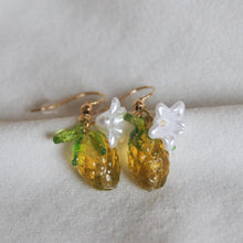 Load image into Gallery viewer, Leafy Pineapple Earrings