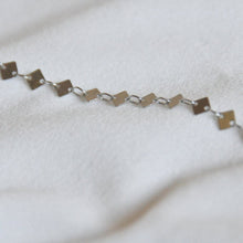 Load image into Gallery viewer, Rhombus Chain Necklace