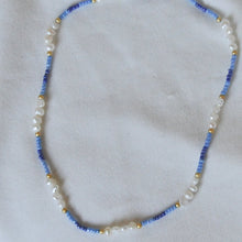 Load image into Gallery viewer, Gradient Pearl Necklace