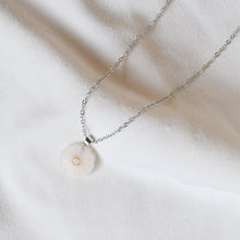 Load image into Gallery viewer, Natural Druzy Quartz Necklace