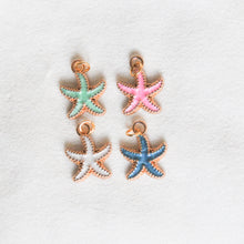 Load image into Gallery viewer, Starfish Necklace