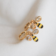 Load image into Gallery viewer, Bee Earrings