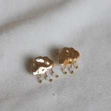 Load image into Gallery viewer, Thunderstorm Studs