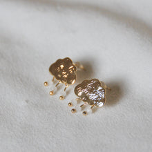 Load image into Gallery viewer, Thunderstorm Studs