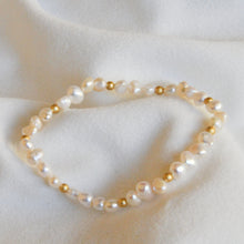 Load image into Gallery viewer, Gold Beaded Pearl Bracelet