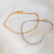 Load image into Gallery viewer, Dainty Chain Bracelet