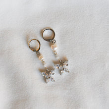 Load image into Gallery viewer, Papillon Beaded Earrings