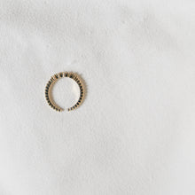Load image into Gallery viewer, Dainty Ring
