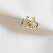 Load image into Gallery viewer, Heart Hoops