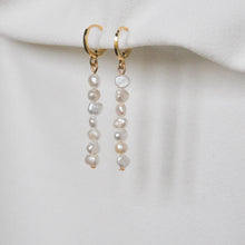 Load image into Gallery viewer, Pearl Stack Earrings
