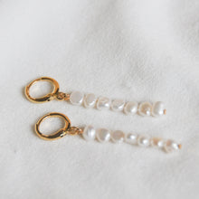 Load image into Gallery viewer, Pearl Stack Earrings