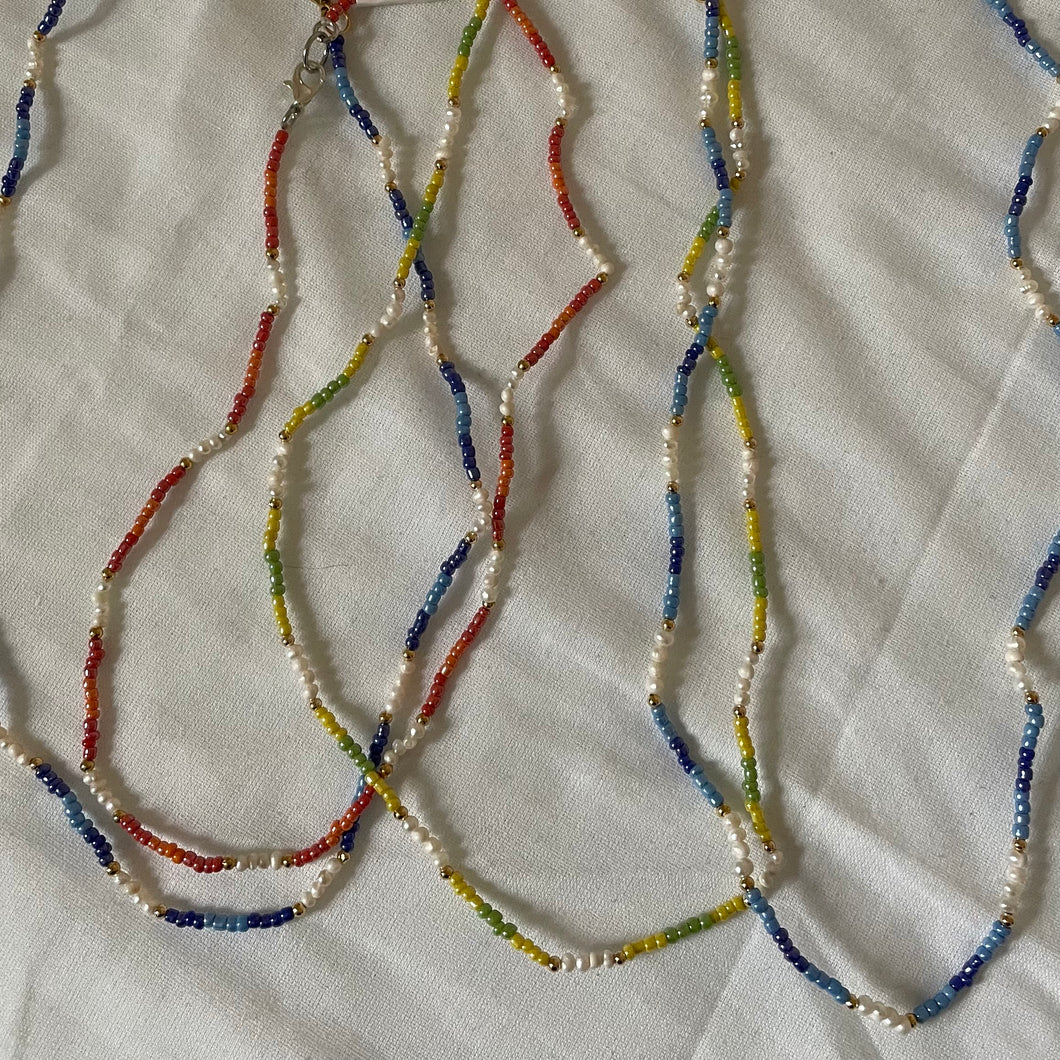 Thin Gradient Pearl Necklaces