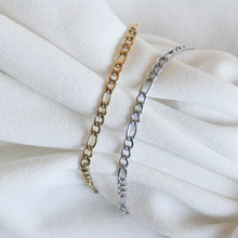 Load image into Gallery viewer, Chunky Figaro Chain Bracelet/Anklet
