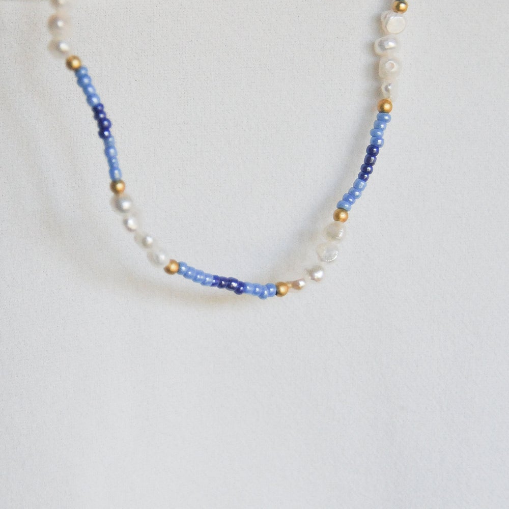Gradient Pearl Necklace