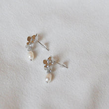 Load image into Gallery viewer, Butterfly Pearl Studs
