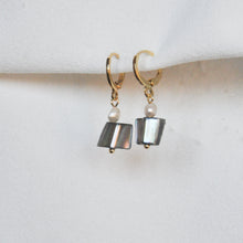 Load image into Gallery viewer, Sea Earrings
