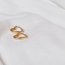Load image into Gallery viewer, Heart Hoops
