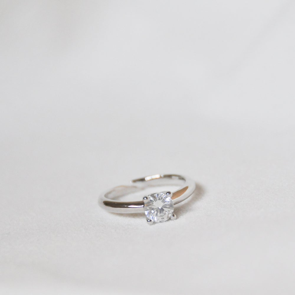 Elegant Ring