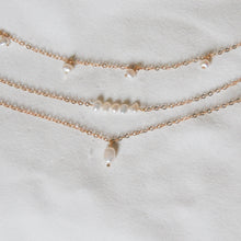 Load image into Gallery viewer, Pearl Necklace Set
